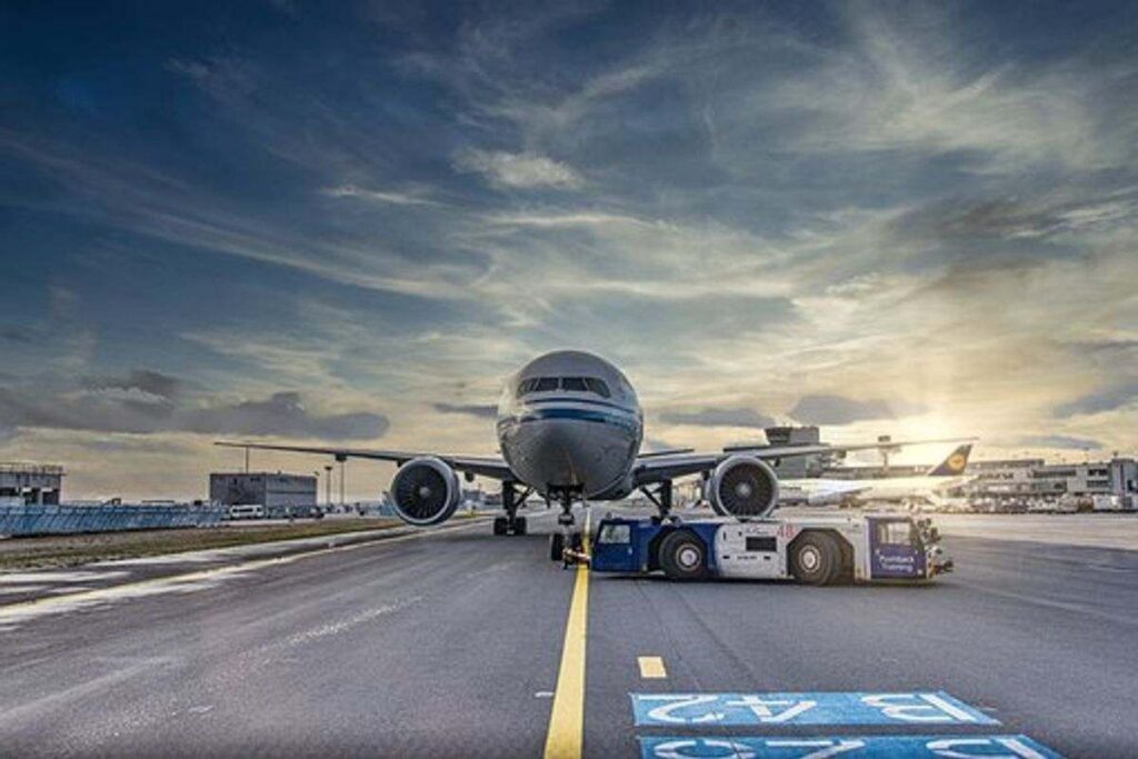 Last Minute Travel Reviews