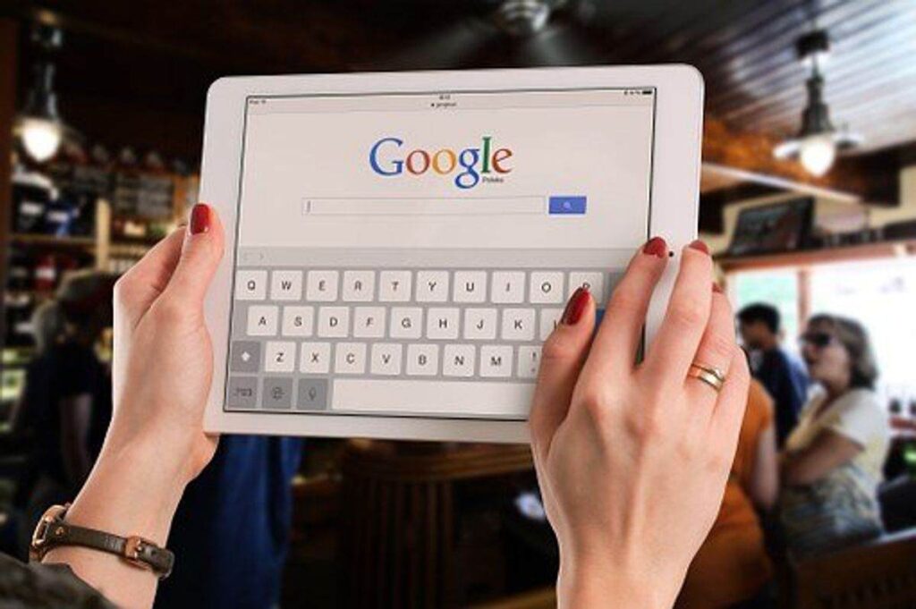 What is Google Knowledge Graph
