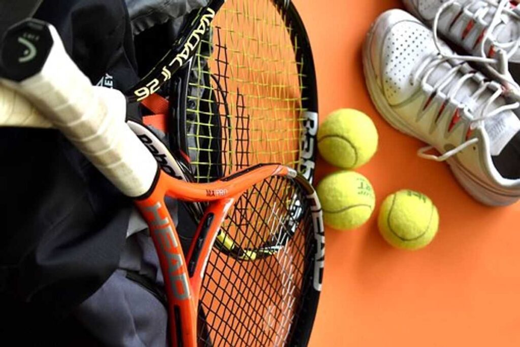 Best tennis rackets for senior players