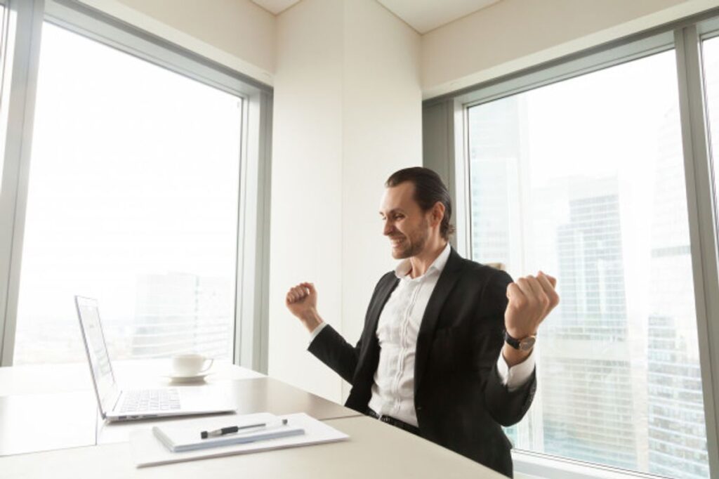 Making a finance news blog