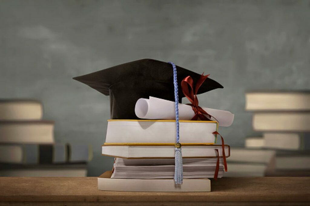 làm bằng đại học