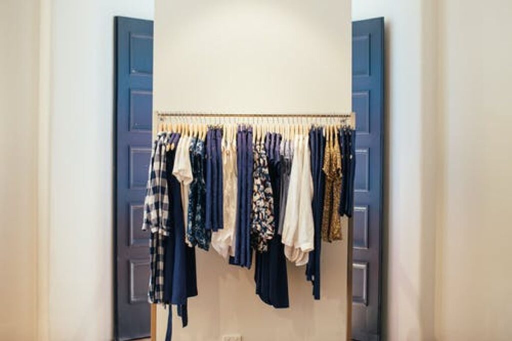 Second Hand Clothes