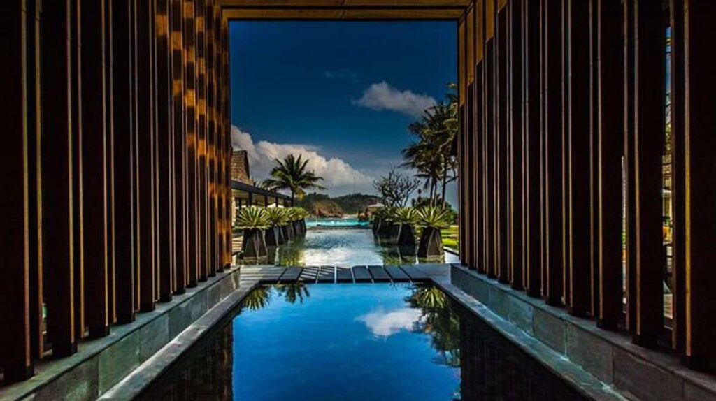 Elexus Hotel Resort Casino