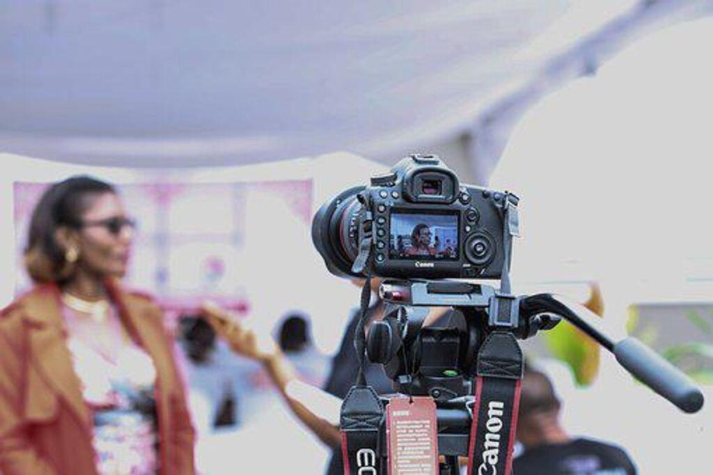 How to Video Blog
