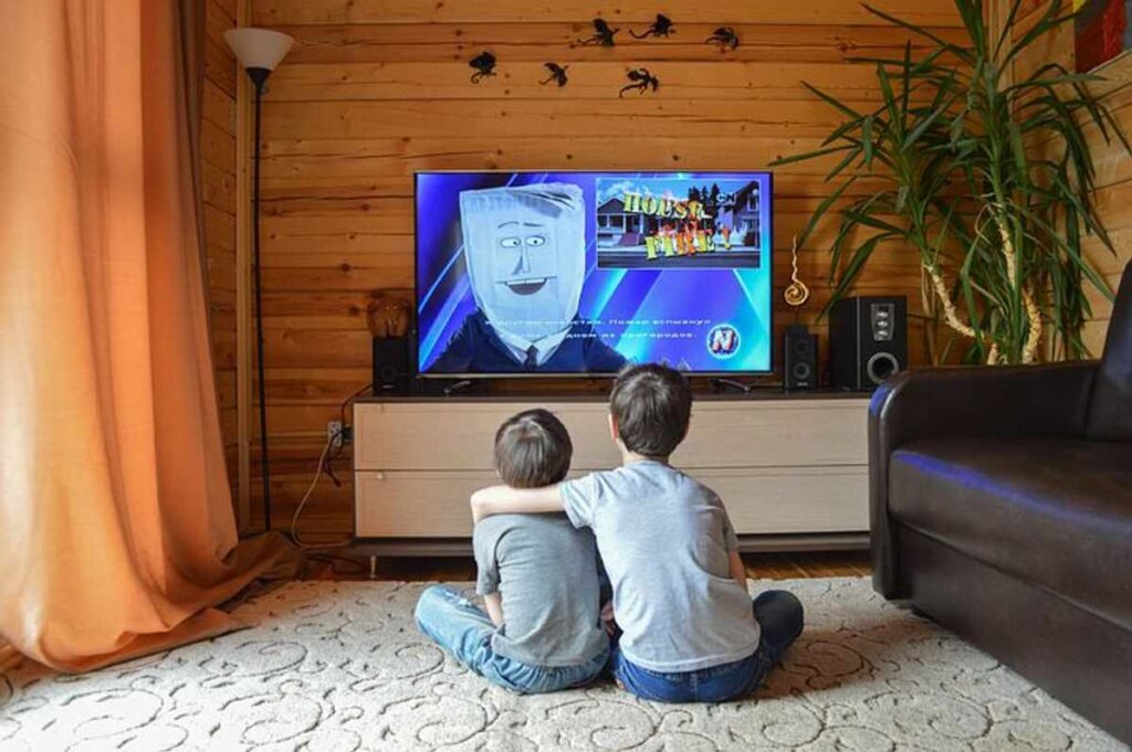 Risky Behavior in Movies, TV and Cartoons
