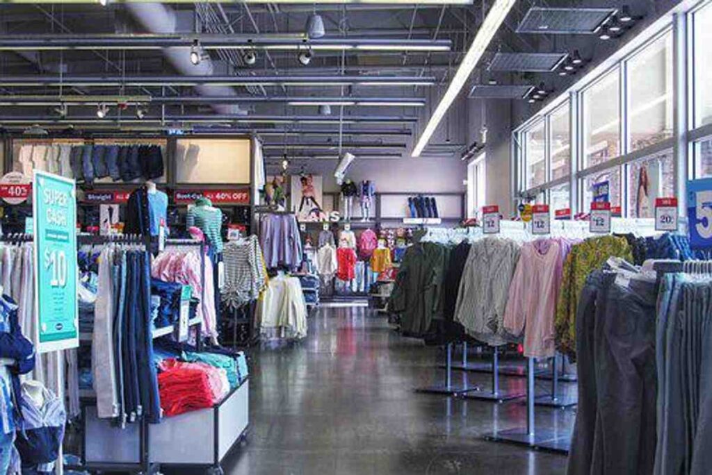 Cristination Clothing Reviews - What to Look For in a Cristination Clothing Review 1 Cristination Clothing Reviews