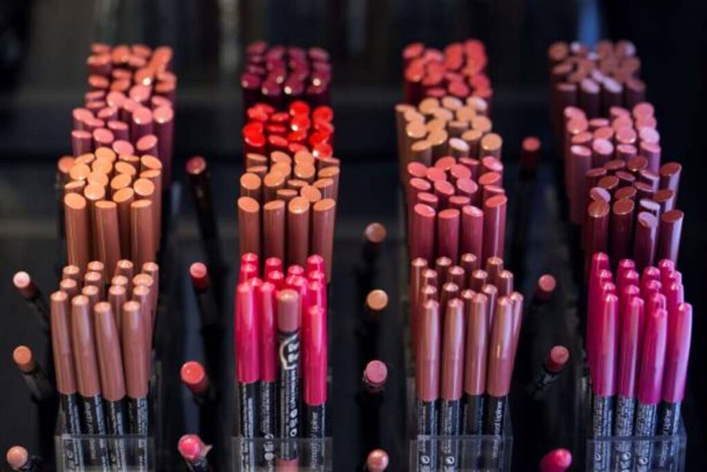 Flower Beauty Concealer