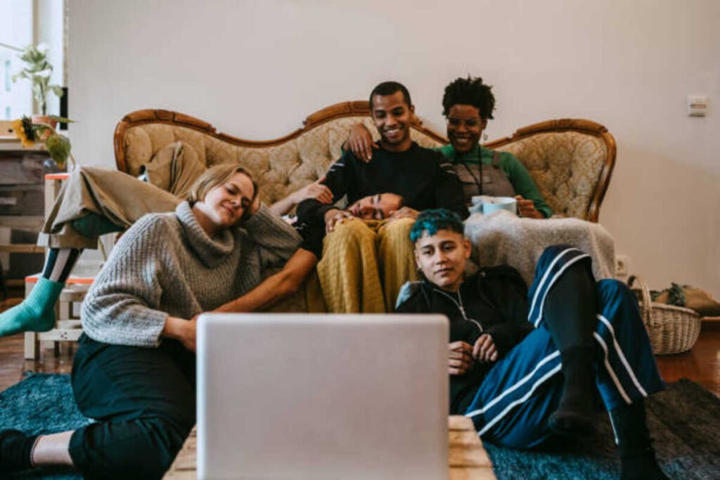 how to watch the little things