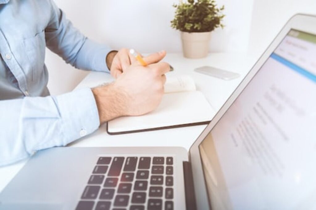 Real Estate Agencies