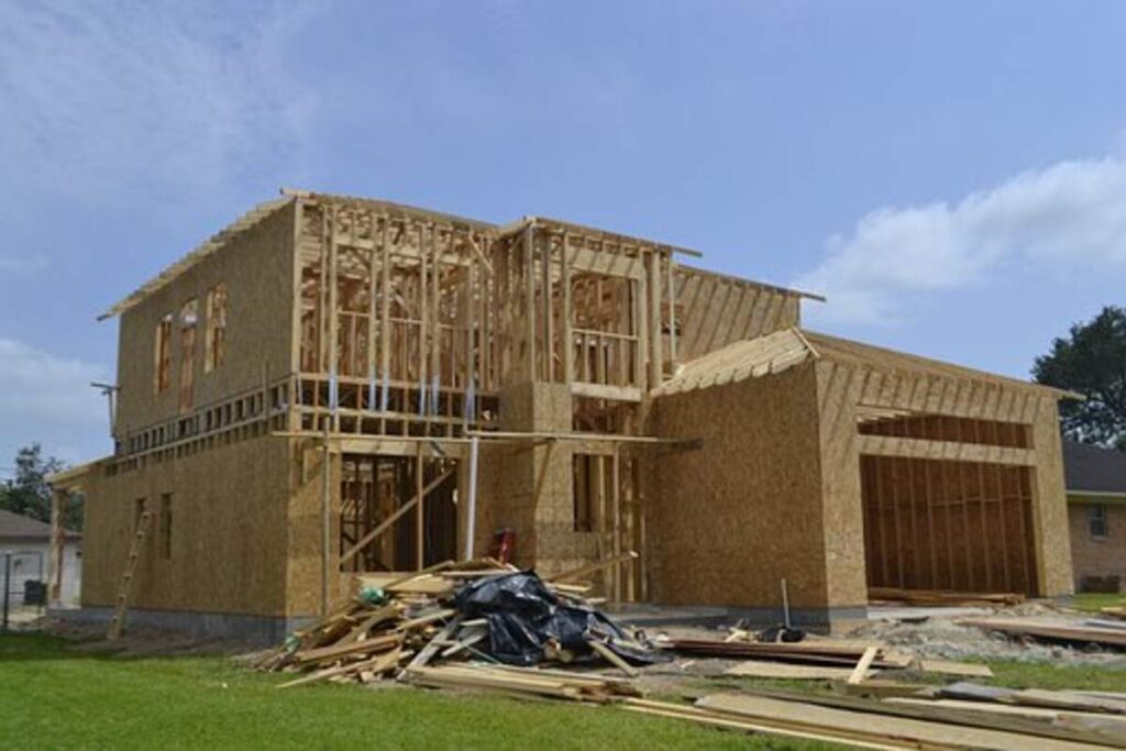 How big is real estate industry in Canada?