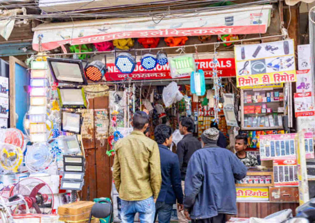 Start a Hardware Shop in Delhi